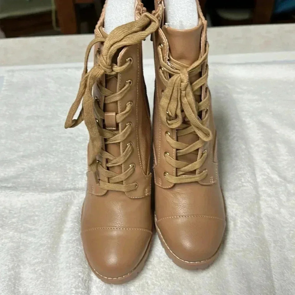 BCBGenration boots - Picture 7 of 9